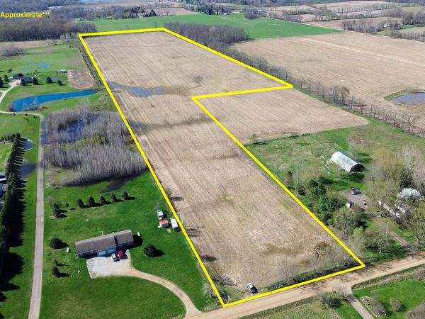 35.5 V/L Lovejoy, Perry, MI 48872