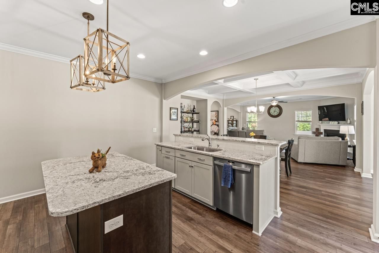 106 Pebble Stone Drive  Photo 12