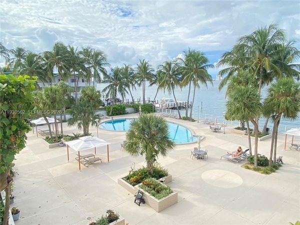 1865 79th St Cswy, Unit 3F, North Bay Village, FL 33141