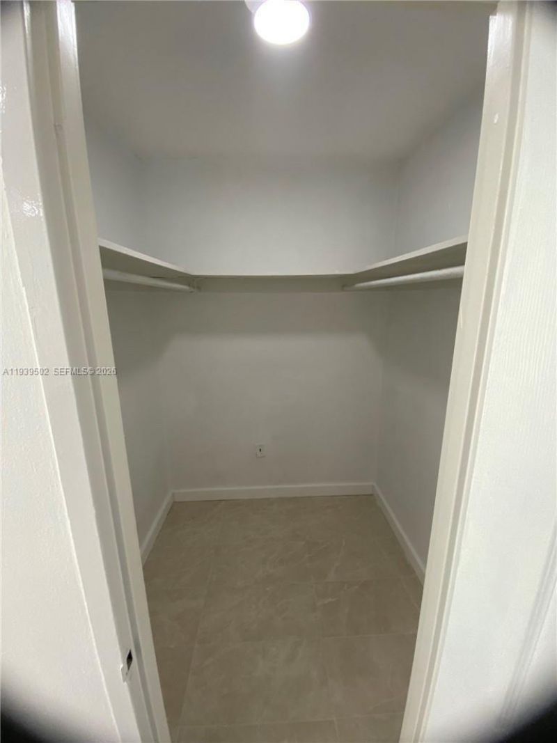 1865 79th St Cswy, Unit 3F, North Bay Village, FL 33141 Photo