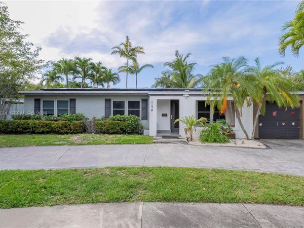 1174 Garfield St, Hollywood, FL 33019