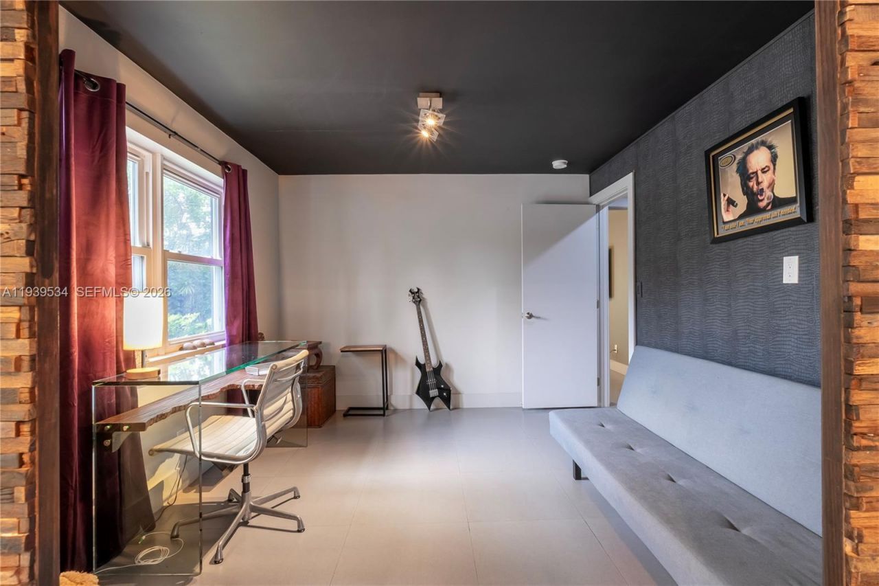 1174 Garfield St, Hollywood, FL 33019 Photo