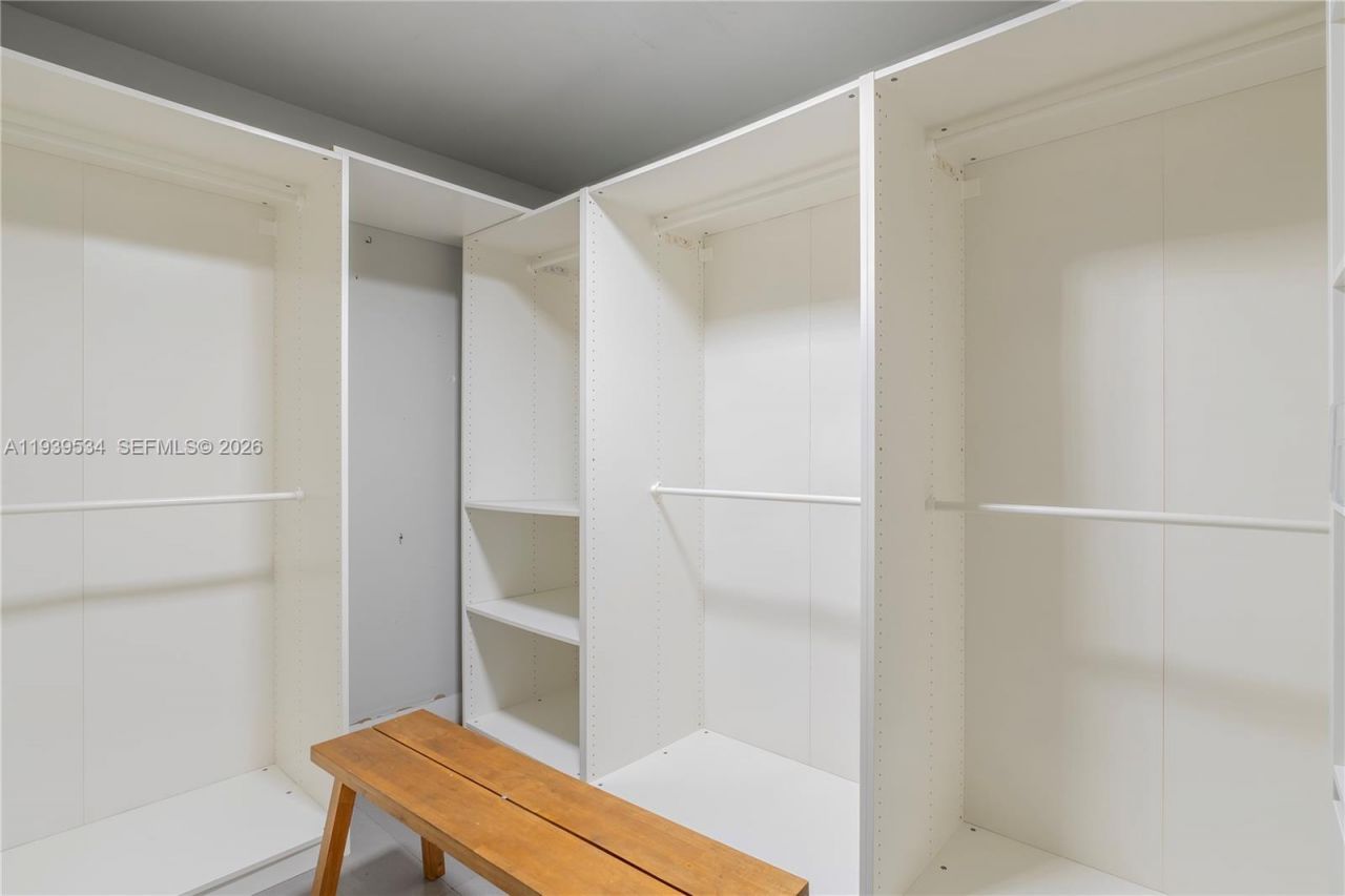 1174 Garfield St, Hollywood, FL 33019 Photo