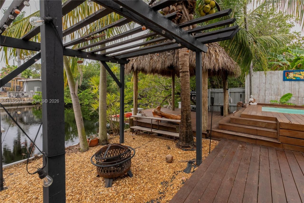 1174 Garfield St, Hollywood, FL 33019 Photo