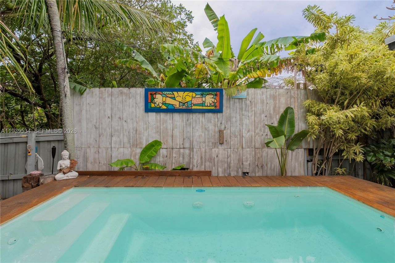 1174 Garfield St, Hollywood, FL 33019 Photo