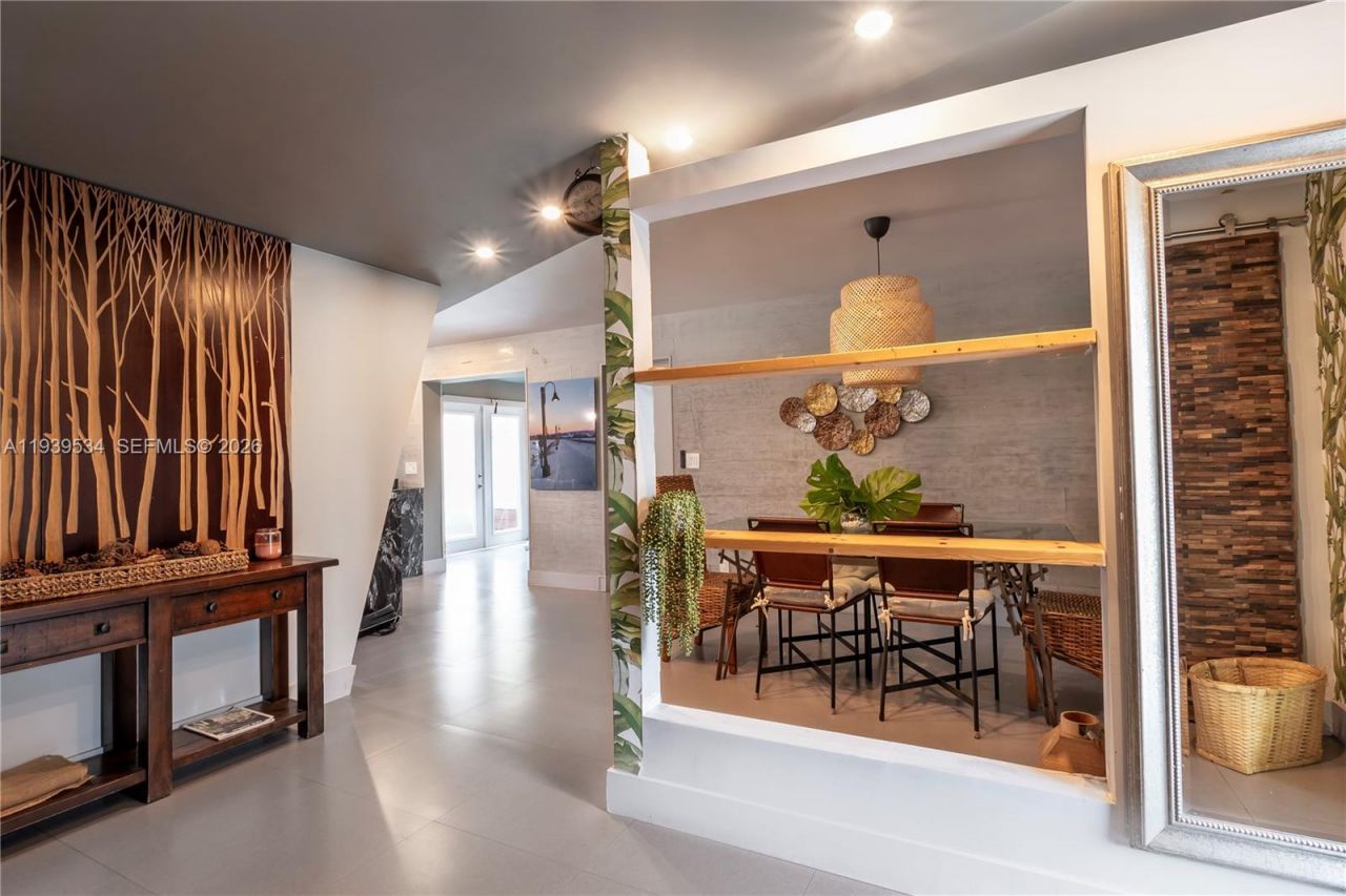 1174 Garfield St, Hollywood, FL 33019 Photo