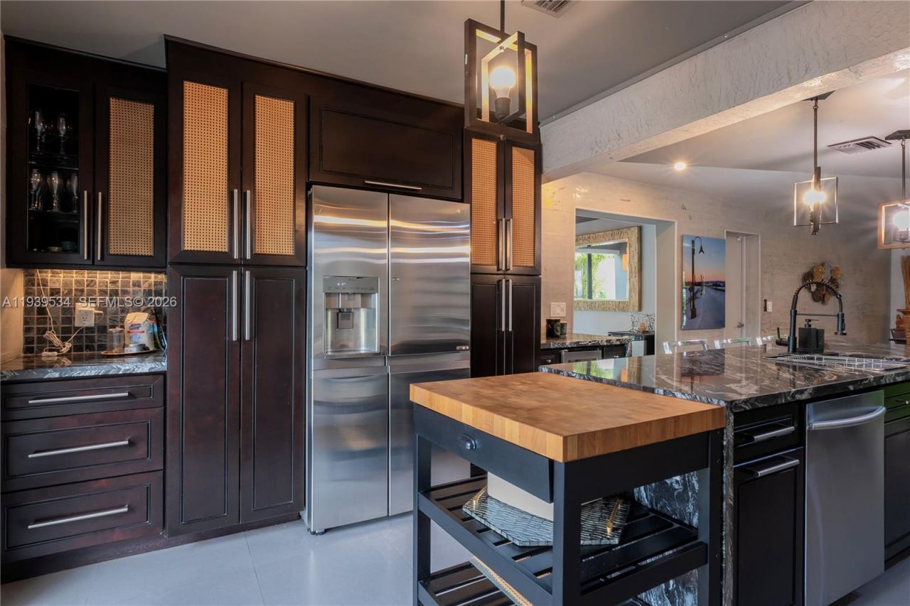 1174 Garfield St, Hollywood, FL 33019 Photo