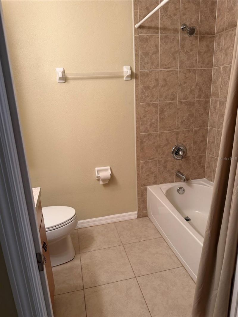 4717 Hollingsworth Avenue, Sarasota, FL 34233 Photo