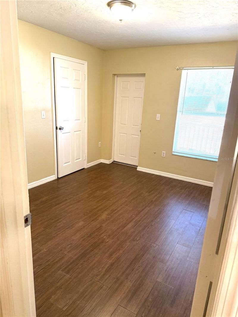 4717 Hollingsworth Avenue, Sarasota, FL 34233 Photo