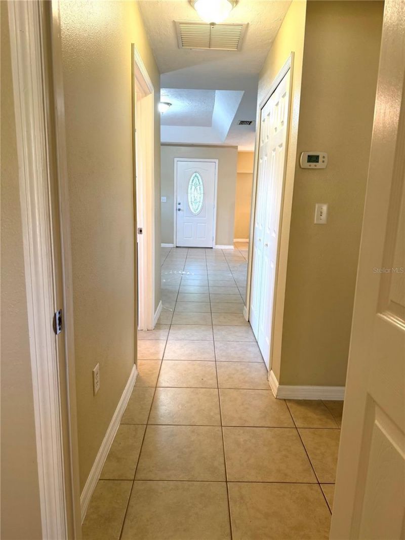 4717 Hollingsworth Avenue, Sarasota, FL 34233 Photo