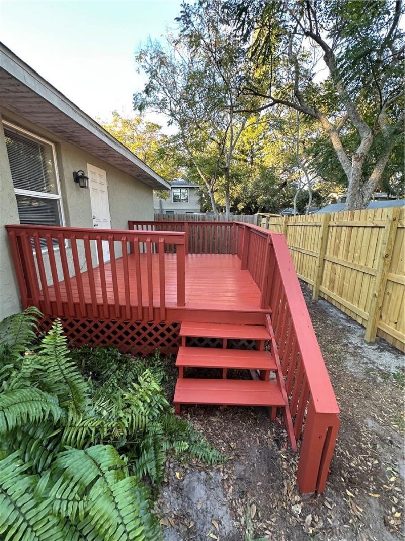 4717 Hollingsworth Avenue, Sarasota, FL 34233 Photo