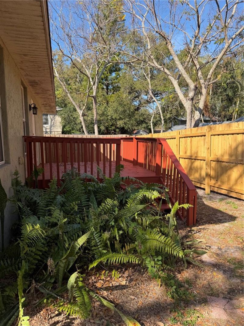 4717 Hollingsworth Avenue, Sarasota, FL 34233 Photo