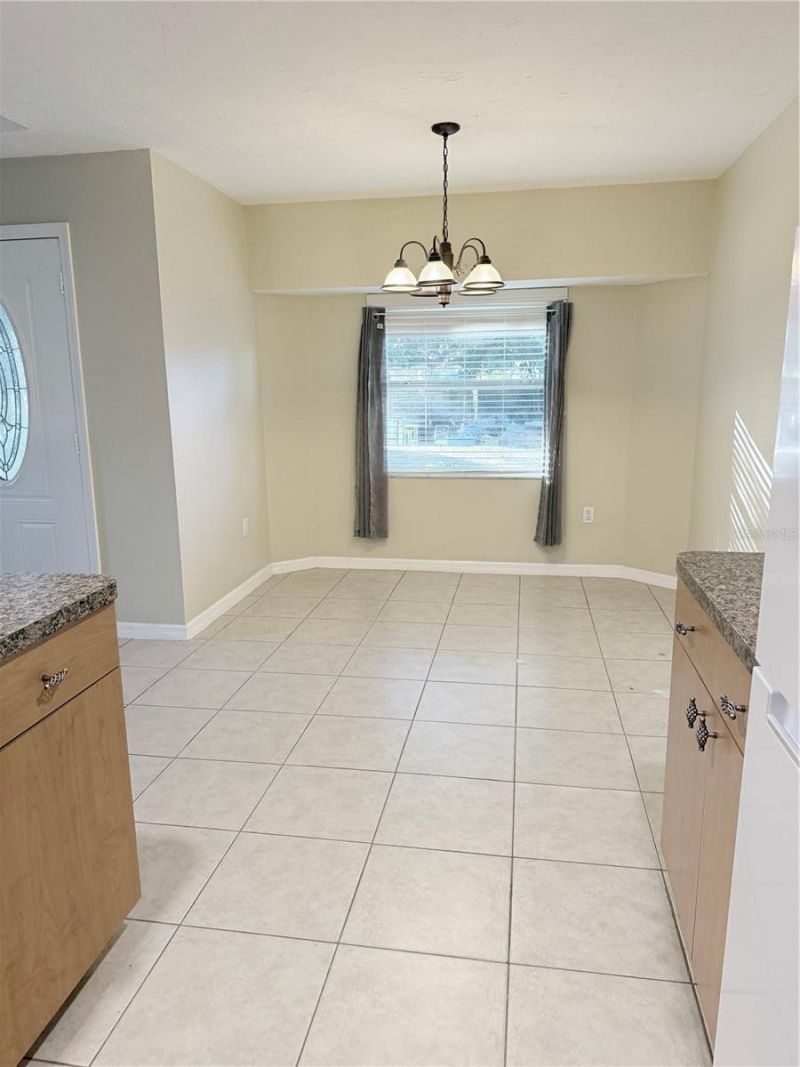 4717 Hollingsworth Avenue, Sarasota, FL 34233 Photo