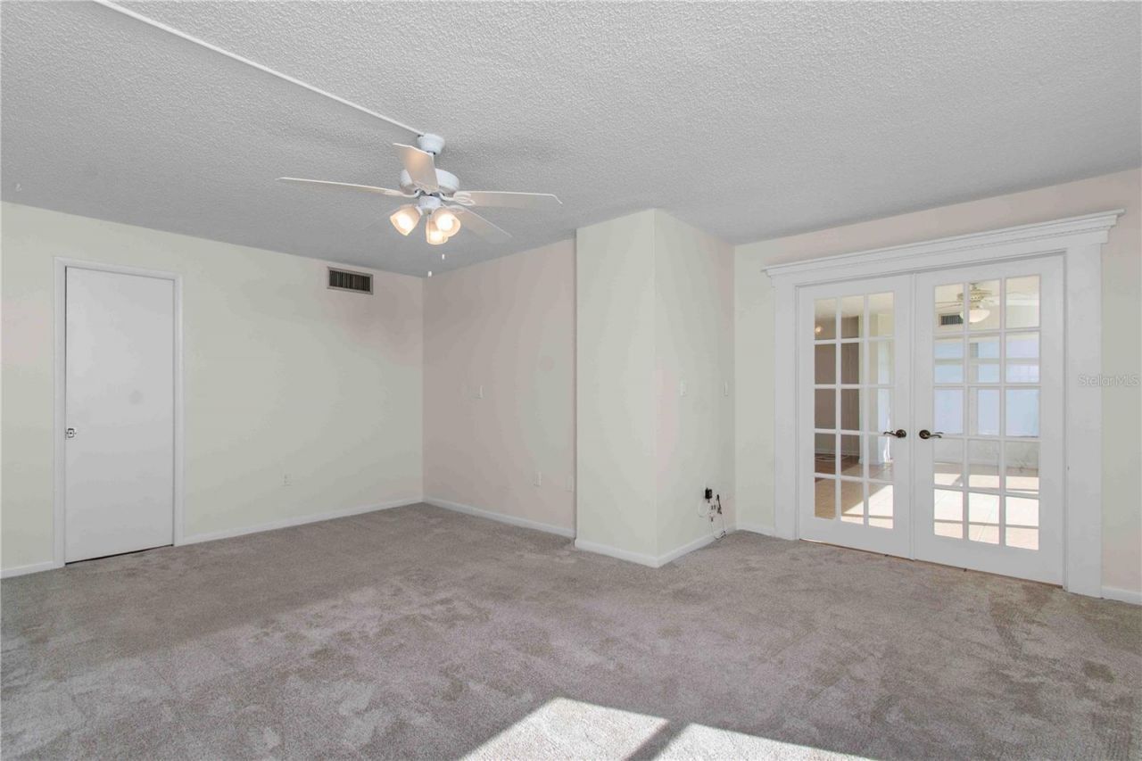 5980 Shore Boulevard S, Unit 701, Gulfport, FL 33707 Photo