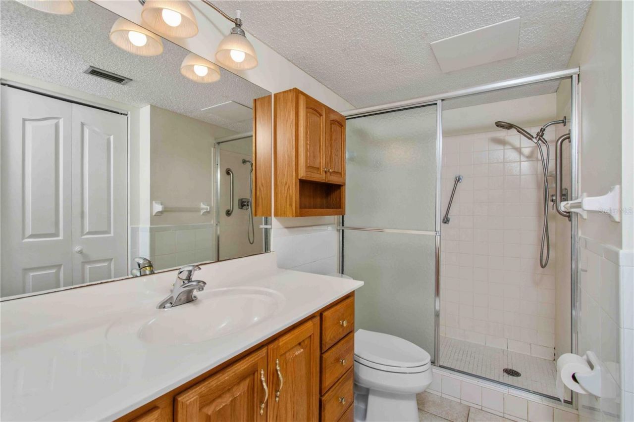 5980 Shore Boulevard S, Unit 701, Gulfport, FL 33707 Photo