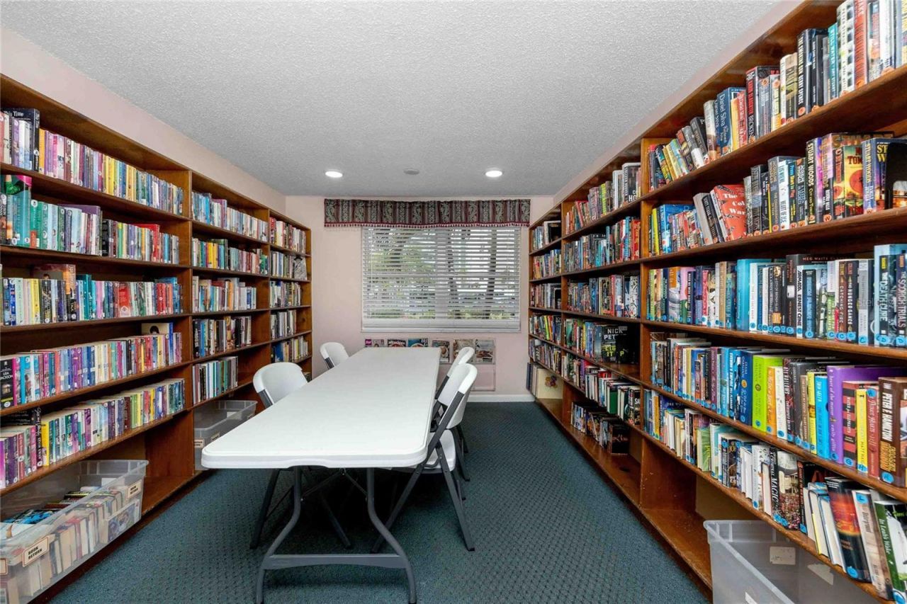 5980 Shore Boulevard S, Unit 701, Gulfport, FL 33707 Photo