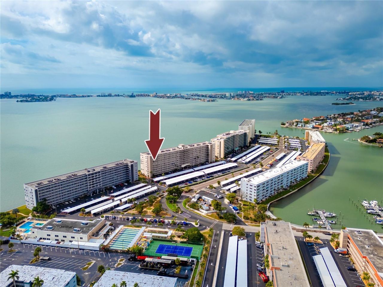 5980 Shore Boulevard S, Unit 701, Gulfport, FL 33707 Photo