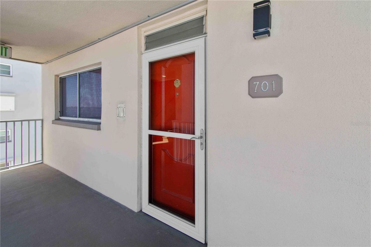 5980 Shore Boulevard S, Unit 701, Gulfport, FL 33707 Photo