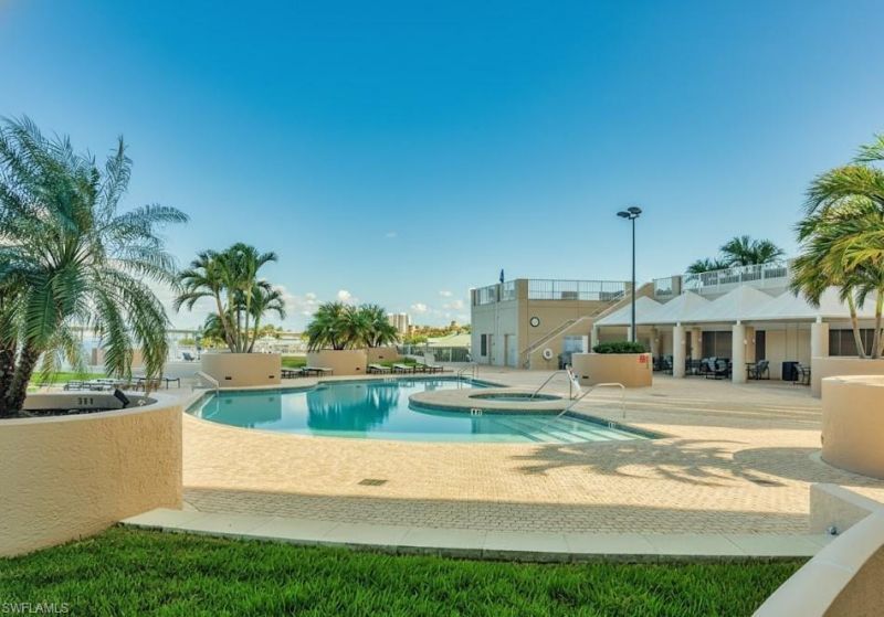 2110 W 1st St, Unit 101, Fort Myers, FL 33901 Photo