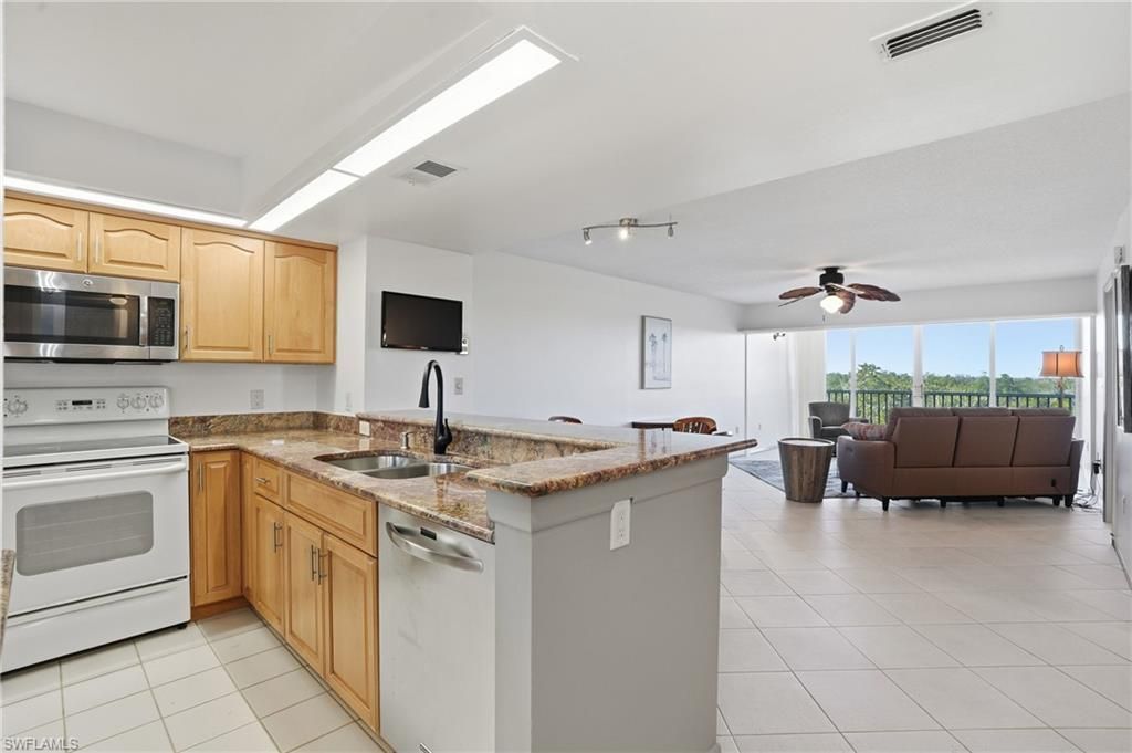 300 Stevens Landing Dr, Unit C306, Marco Island, FL 34145 Photo