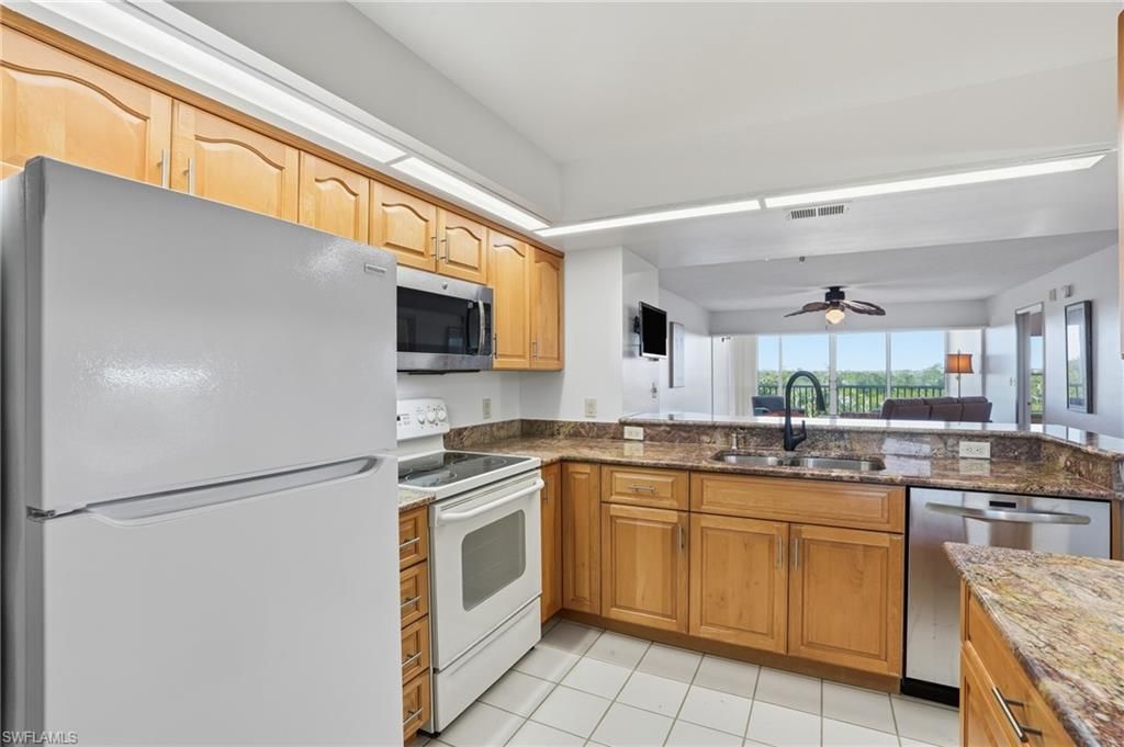 300 Stevens Landing Dr, Unit C306, Marco Island, FL 34145 Photo