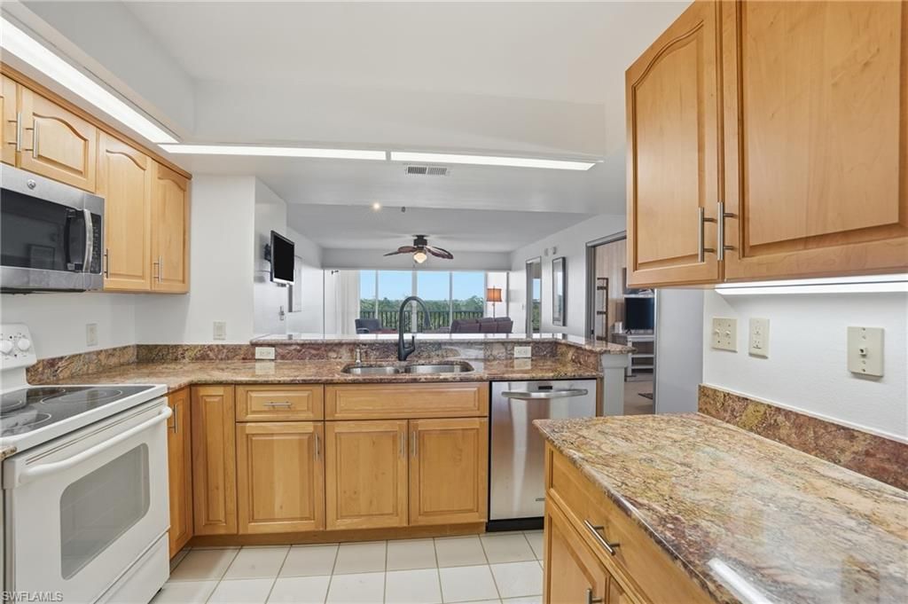 300 Stevens Landing Dr, Unit C306, Marco Island, FL 34145 Photo