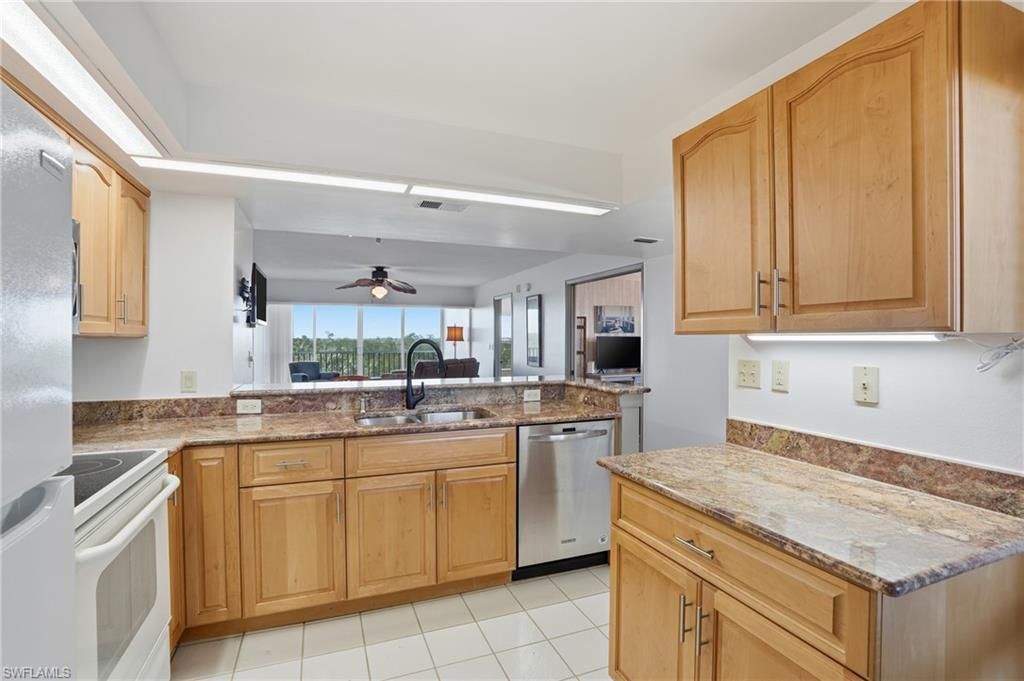 300 Stevens Landing Dr, Unit C306, Marco Island, FL 34145 Photo