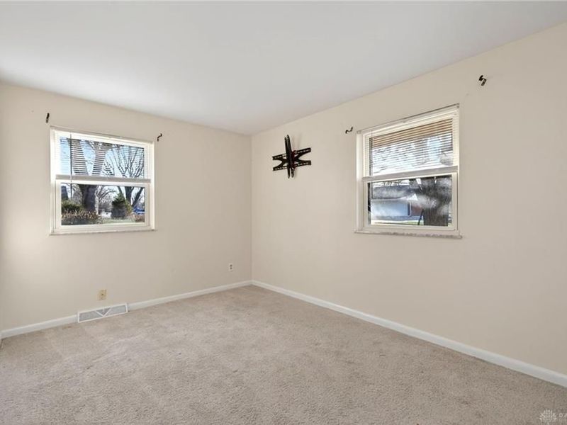 2185 Bending Willow Drive, Kettering, OH 45440 Photo 18