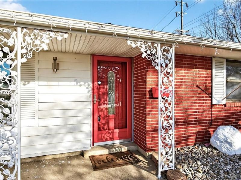 2185 Bending Willow Drive, Kettering, OH 45440 Photo 2