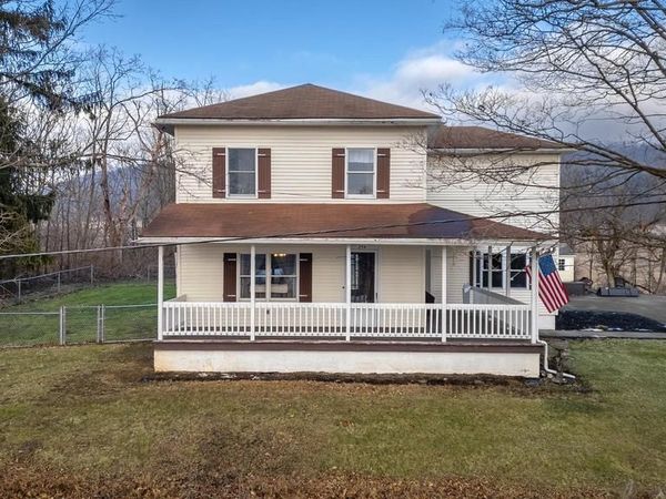 254 E MAIN STREET, MILLHEIM, PA 16854
