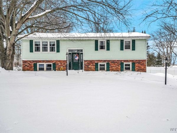 521 Stolle Road, Elma, NY 14059