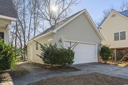 409 Knoll Ct. photo 4