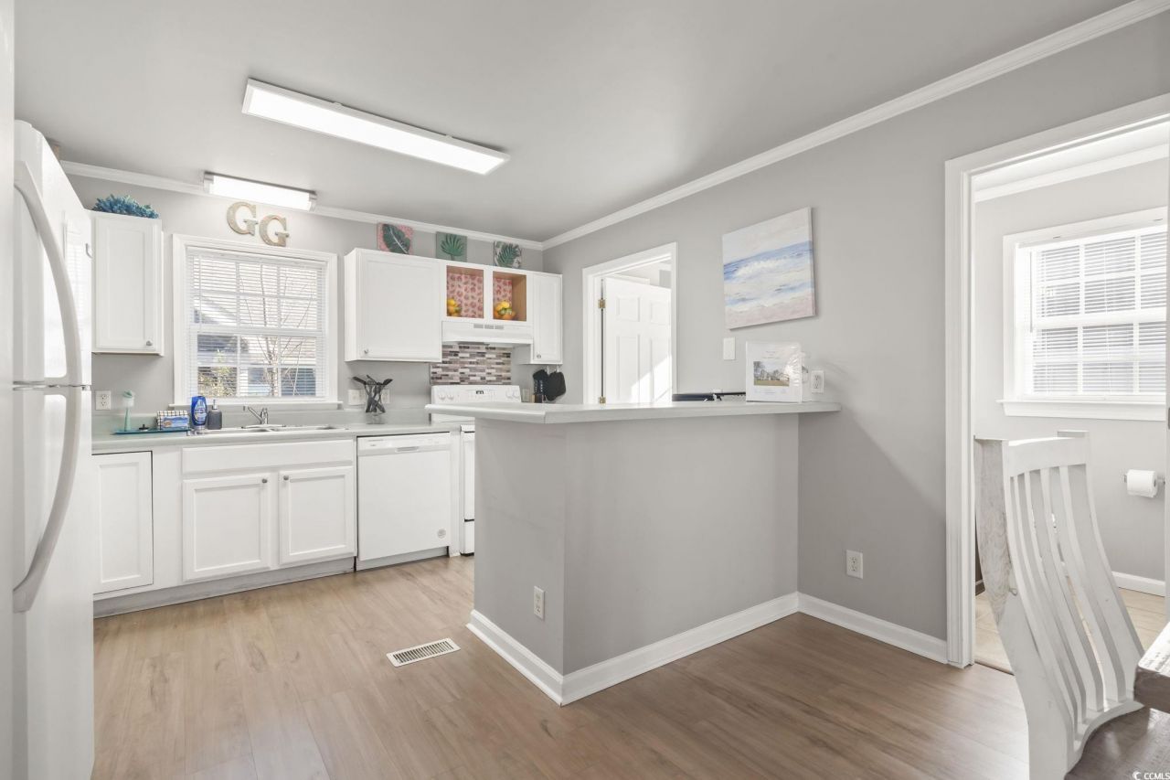 409 Knoll Ct. Photo 9