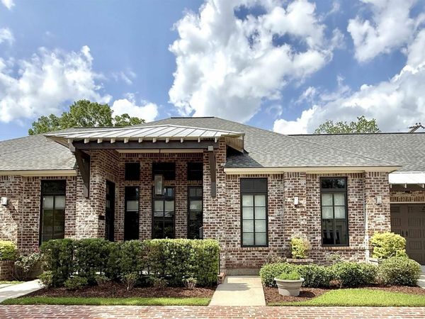 7037 Etage Ct, Baton Rouge, LA 70806