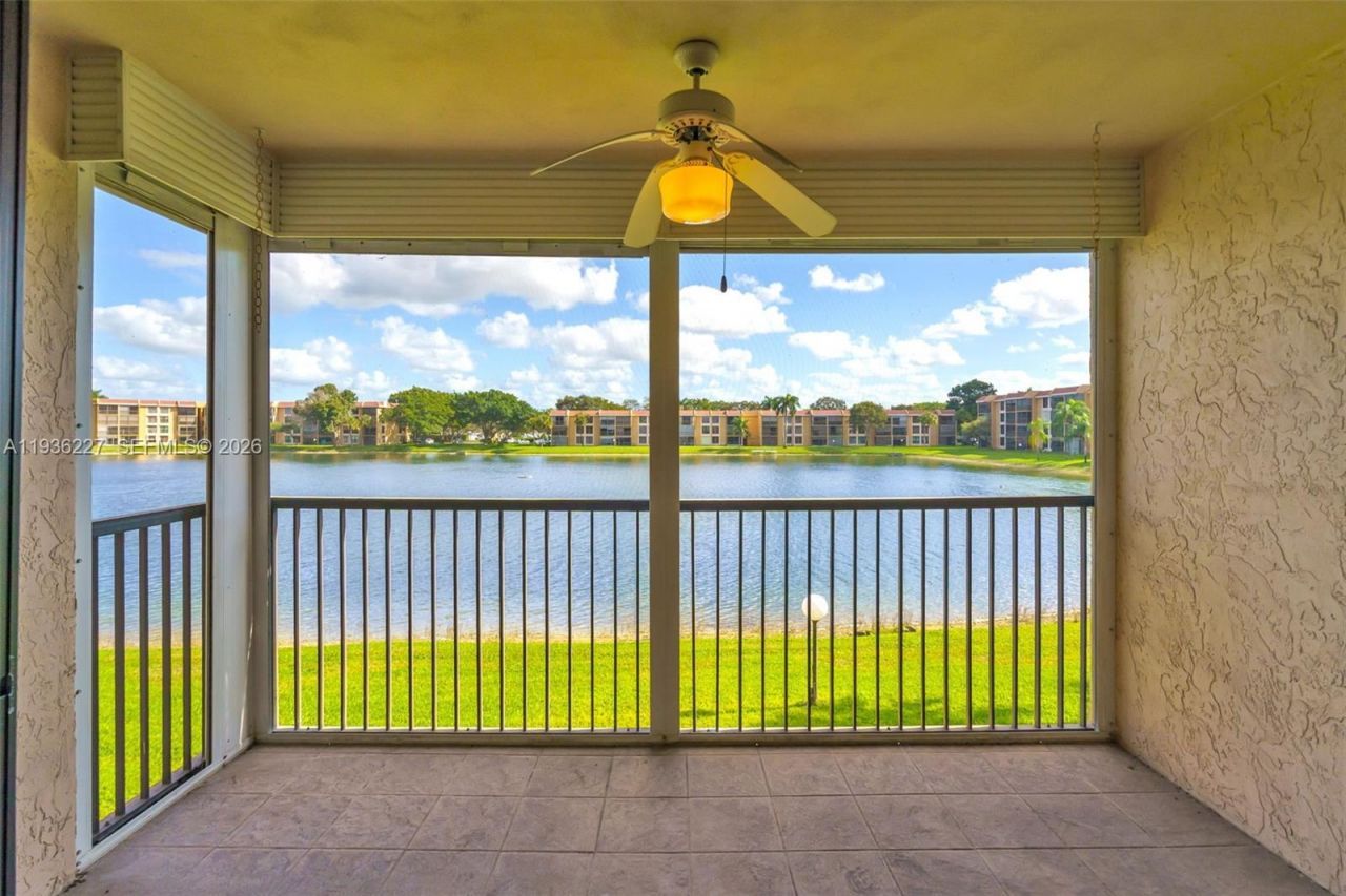 6321 Coral Lake Dr, Unit 209, Margate, FL 33063 Photo