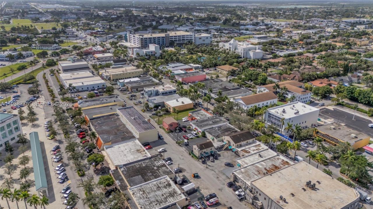 233 N Krome Ave, Homestead, FL 33030 Photo