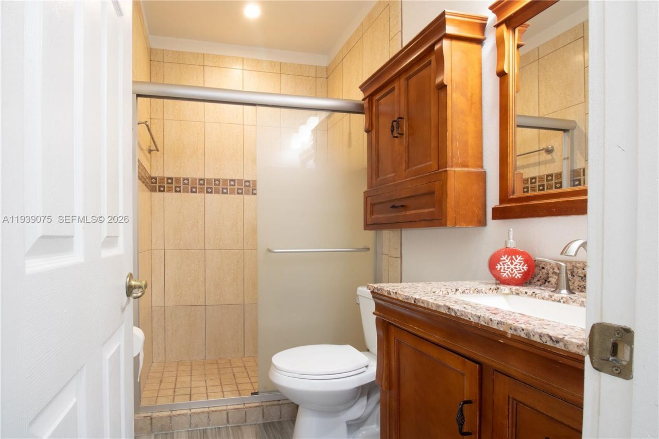 5580 NW 107th Ave, Unit 1214, Doral, FL 33178 Photo