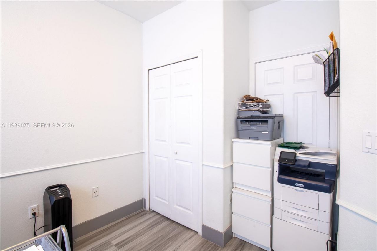 5580 NW 107th Ave, Unit 1214, Doral, FL 33178 Photo