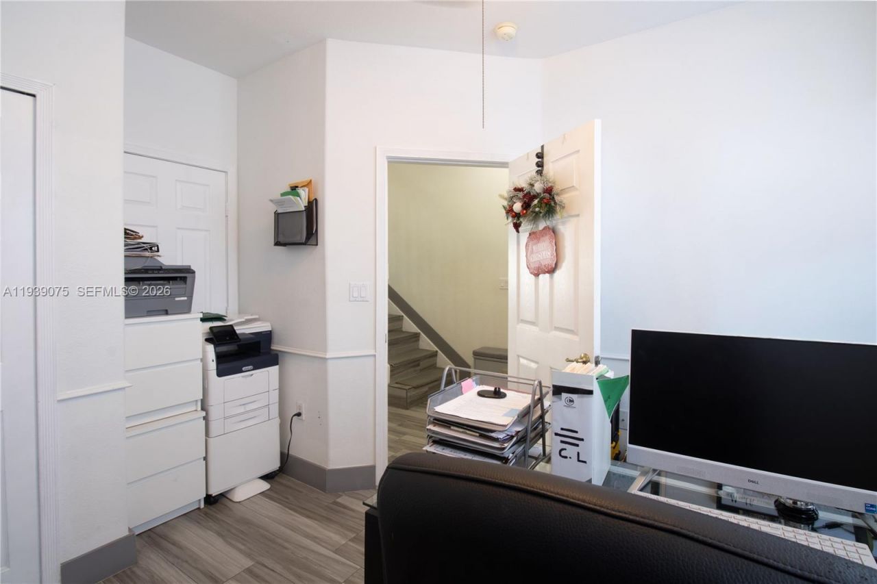 5580 NW 107th Ave, Unit 1214, Doral, FL 33178 Photo