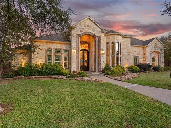 10020 Hidden Bluff, Waco, TX 76657