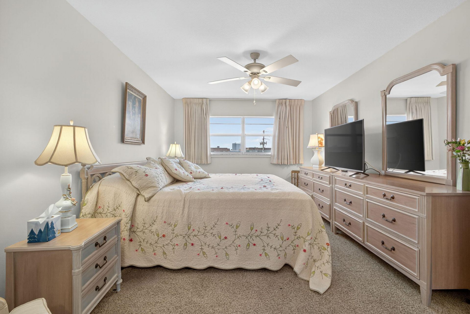 111 Shore Court, Unit 301, North Palm Beach, FL 33408 Photo