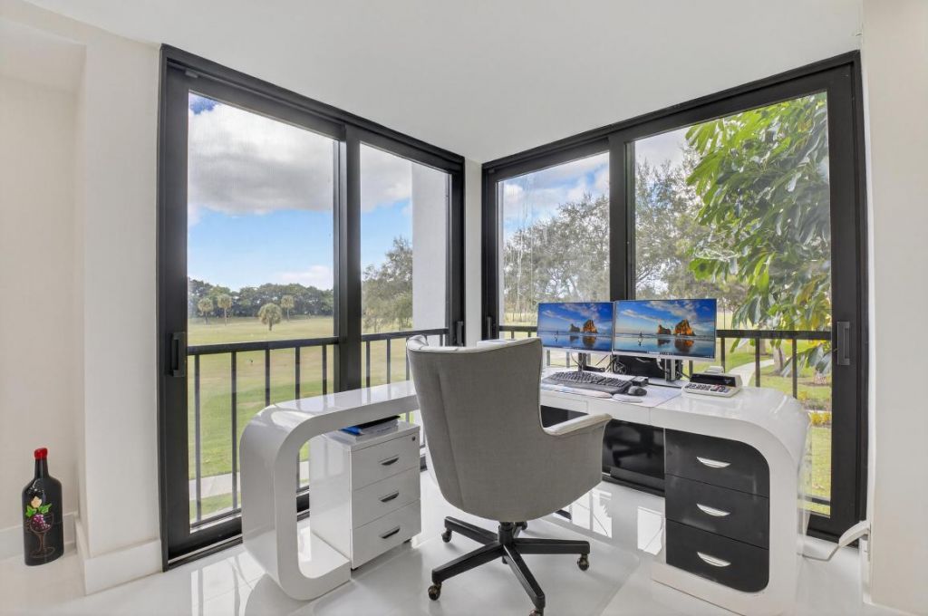 7835 Lakeside Boulevard, Unit 925, Boca Raton, FL 33434 Photo