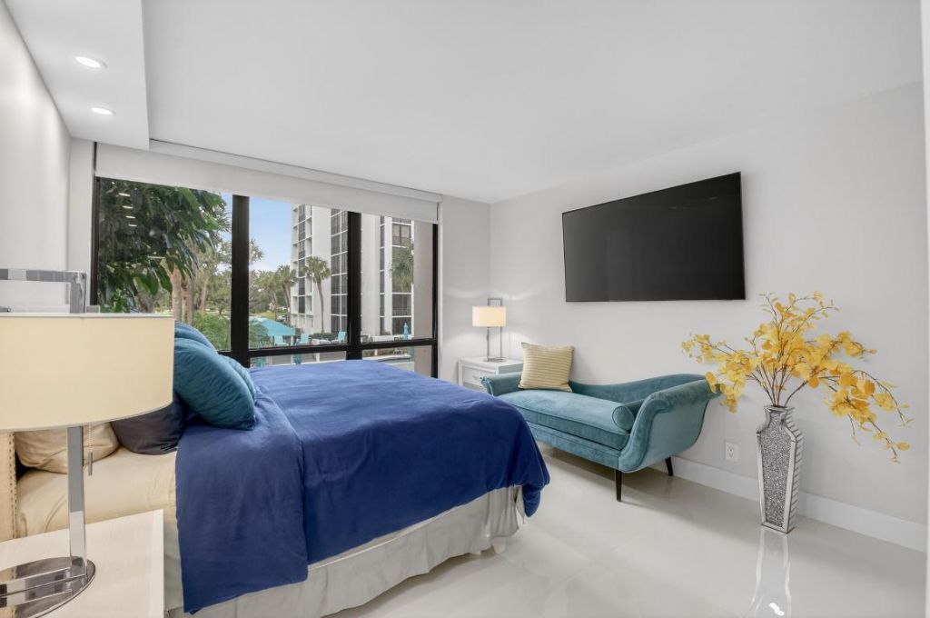 7835 Lakeside Boulevard, Unit 925, Boca Raton, FL 33434 Photo