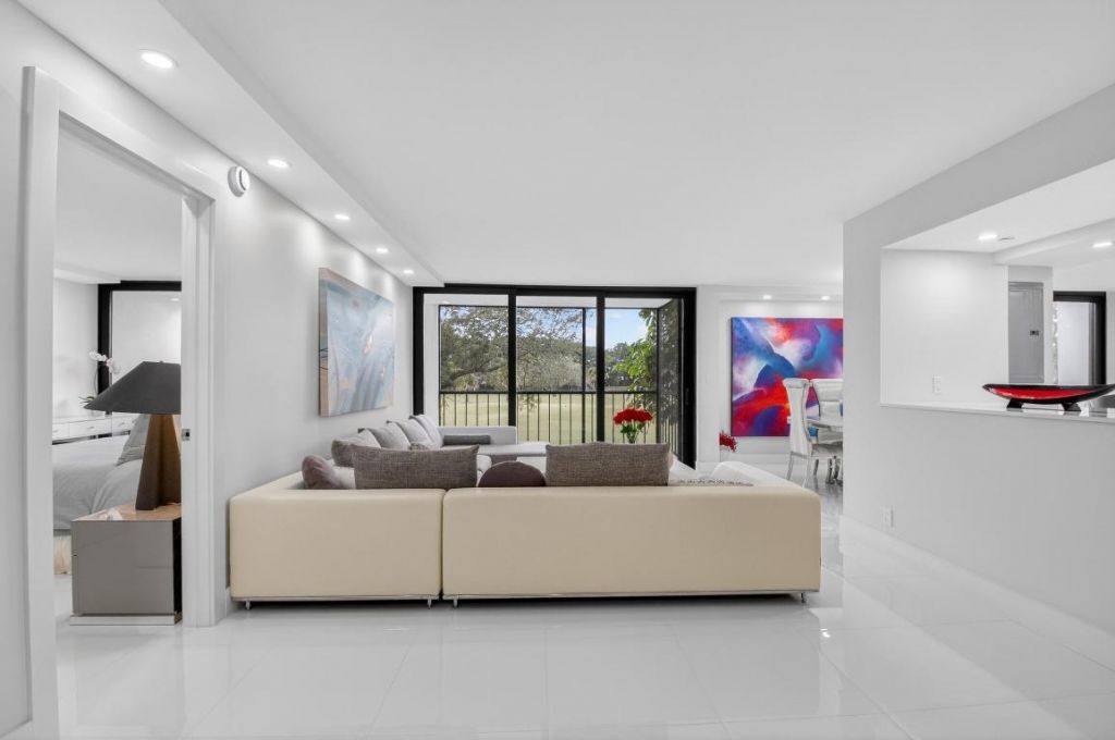 7835 Lakeside Boulevard, Unit 925, Boca Raton, FL 33434 Photo