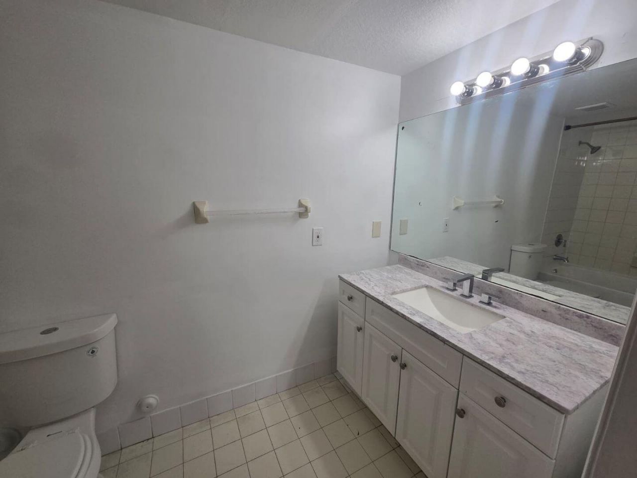 1161 Golden Lakes Boulevard, Unit 1315, West Palm Beach, FL 33411 Photo