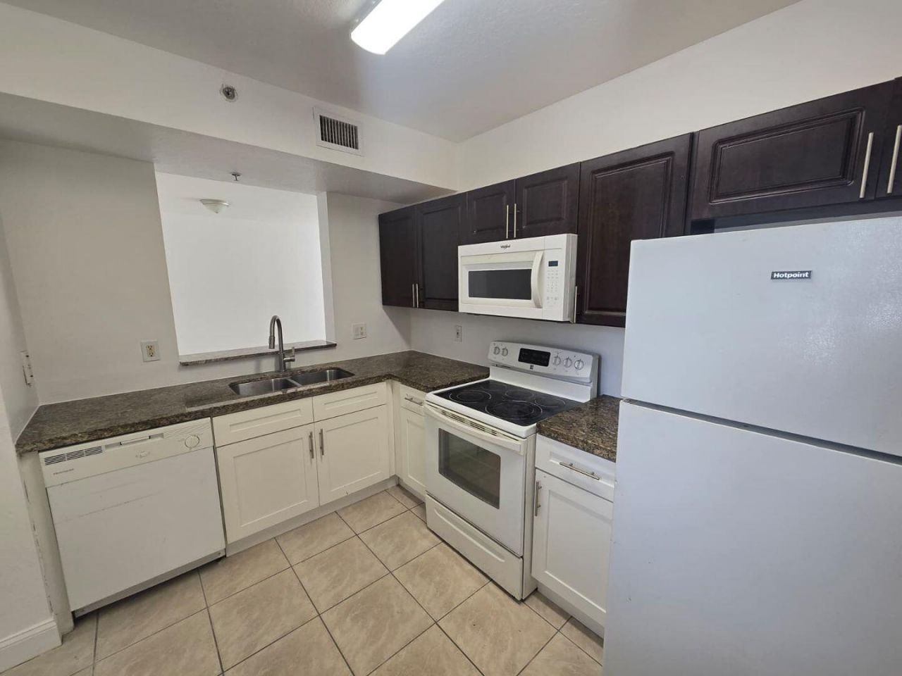 1161 Golden Lakes Boulevard, Unit 1315, West Palm Beach, FL 33411 Photo