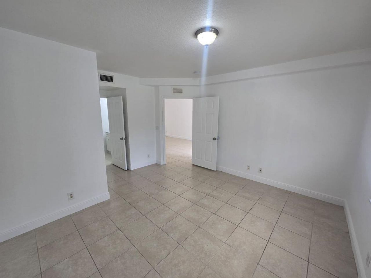 1161 Golden Lakes Boulevard, Unit 1315, West Palm Beach, FL 33411 Photo