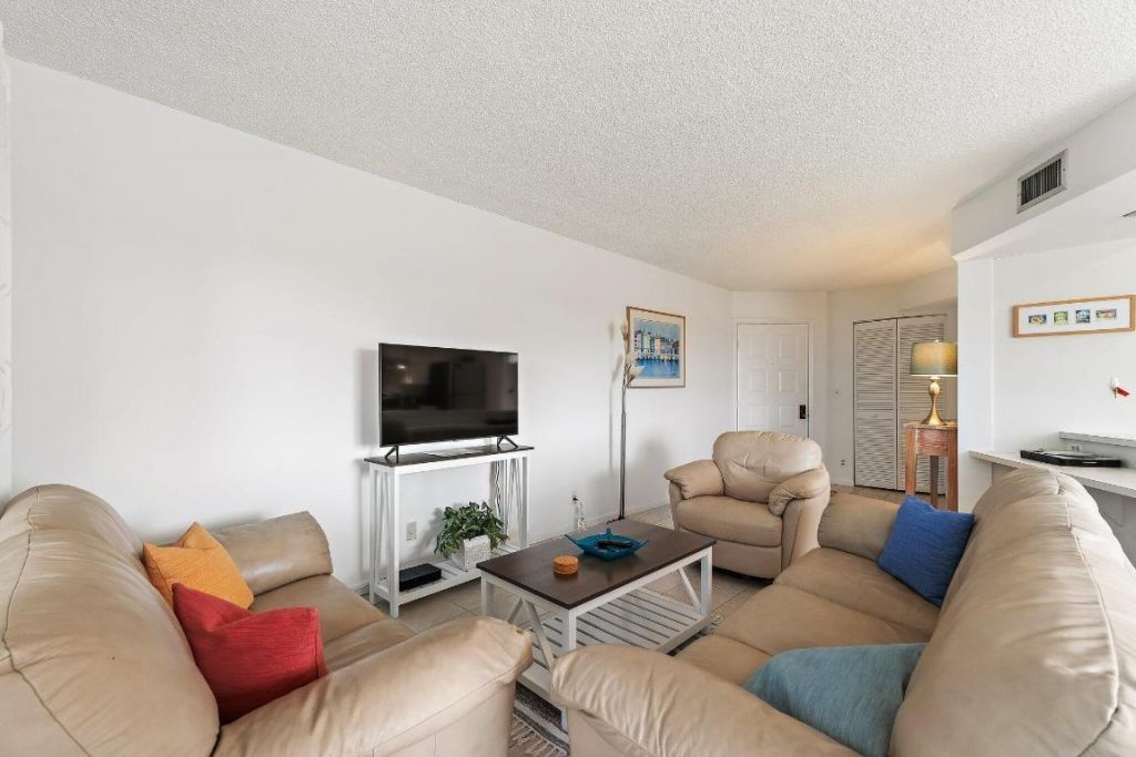 1605 S Us Highway 1, Unit C401, Jupiter, FL 33477 Photo