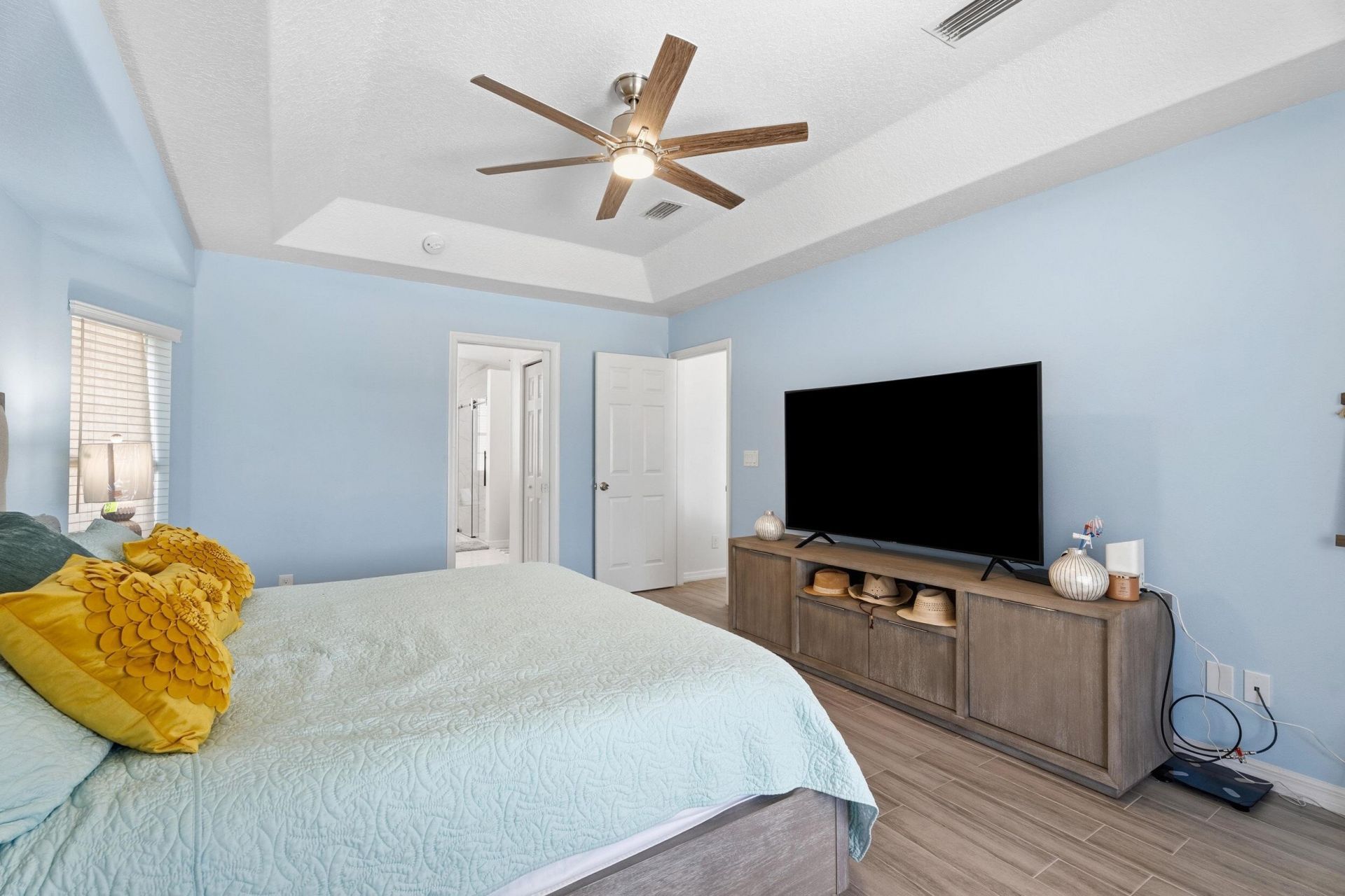 6024 NW Favian Avenue, Port Saint Lucie, FL 34986 Photo