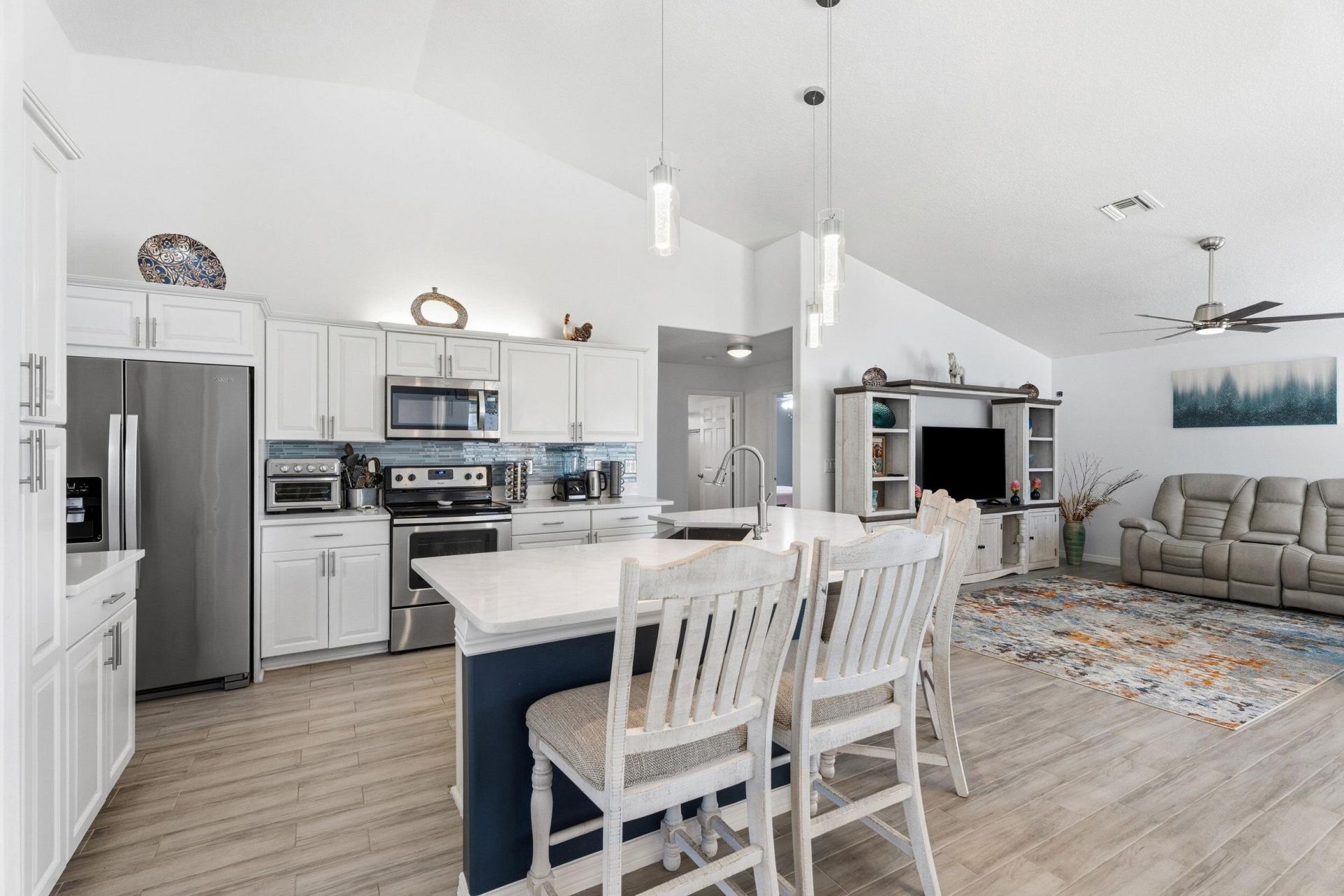 6024 NW Favian Avenue, Port Saint Lucie, FL 34986 Photo